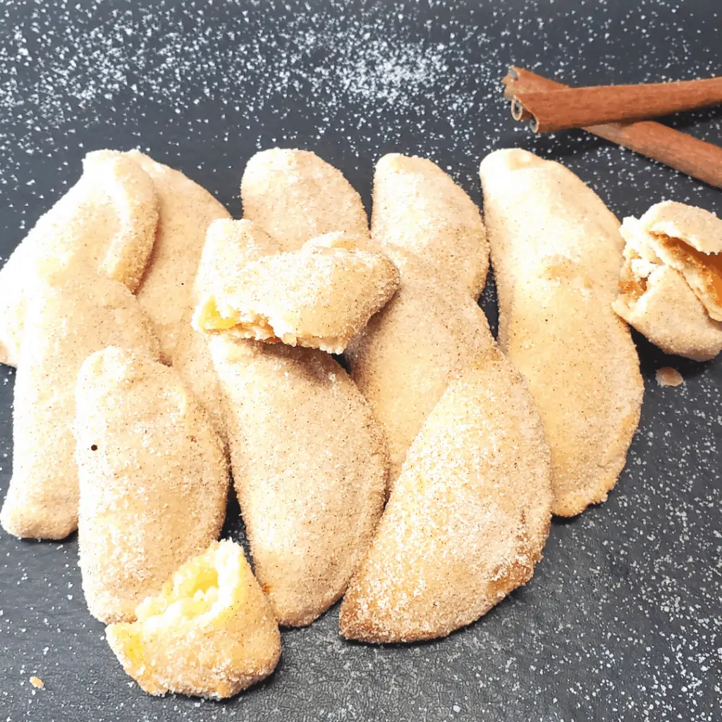 pineapple empanadas filled with a pineapple homeamade jelly
