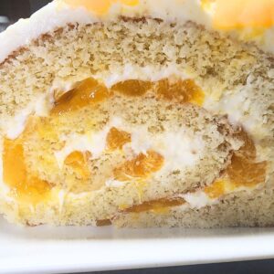 MANGO ROLL CAKE