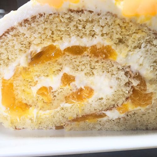 MANGO ROLL CAKE